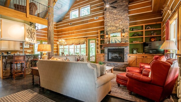 Unclassified image, 1 of 41, button - The CPL, 3BR Oxford Retreat by Velvet Ditch Villas (Batesville)