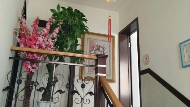 Gambar tidak terklasifikasi, 1 dari 34, tombol