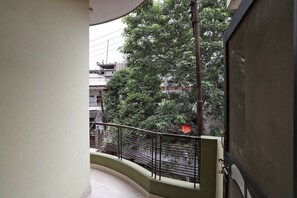 View from property - Hotel Sai Palace (Varanasi)