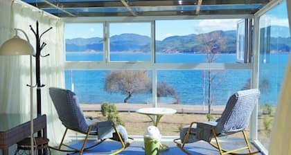 Cuihuwan Hotel (Wuhu Daluoshui Wharf)