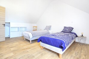 2 chambres, fer et planche Ă repasser, Wi-Fi gratuit, draps fournis