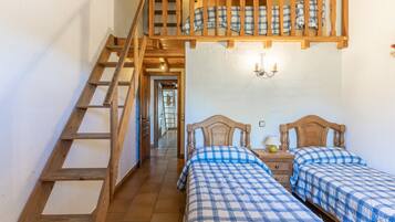 7 habitaciones, tabla de planchar con plancha y wifi gratis