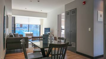 Apartament, 2 dormitoris (414) | Menjador