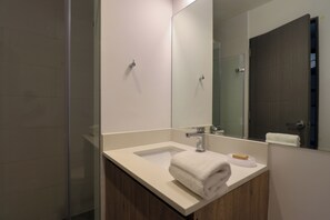 Bathroom - Arona by Wynwood House (Lima)