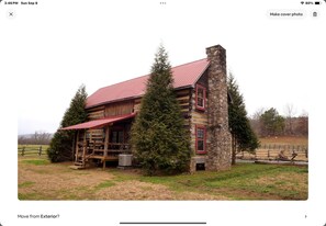 Exterior - Unplug & Recharge at “Visions of the Past” - our Rustic Cabin from 1844 (Sautee Nacoochee)