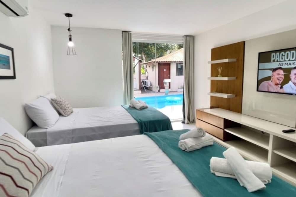Do Adriano Suites