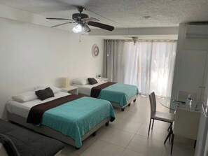 1 室のベッドルーム、アイロン / アイロン台、WiFi、ベッドシーツ