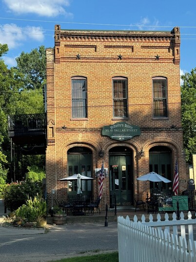 "The Koop" A jewel in Jefferson
Side A
