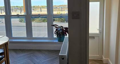 River Breeze Apartment 2