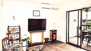 Condo, 1 Queen Bed with Sofa bed (Kona Plaza#411) | Dining - Kona Plaza#411 (Kailua-Kona)