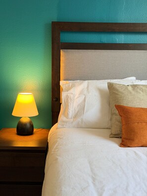 2 bedrooms, iron/ironing board, free WiFi