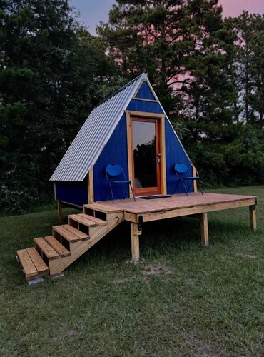 Cozy Nature A-frame: AC, Heating, Electricity in Coldsprings