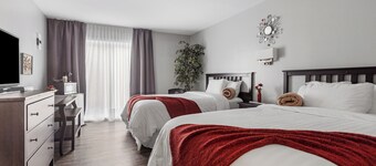 Restauparc Motel - 2 Double Bed & Kitchenette & Private Washroom