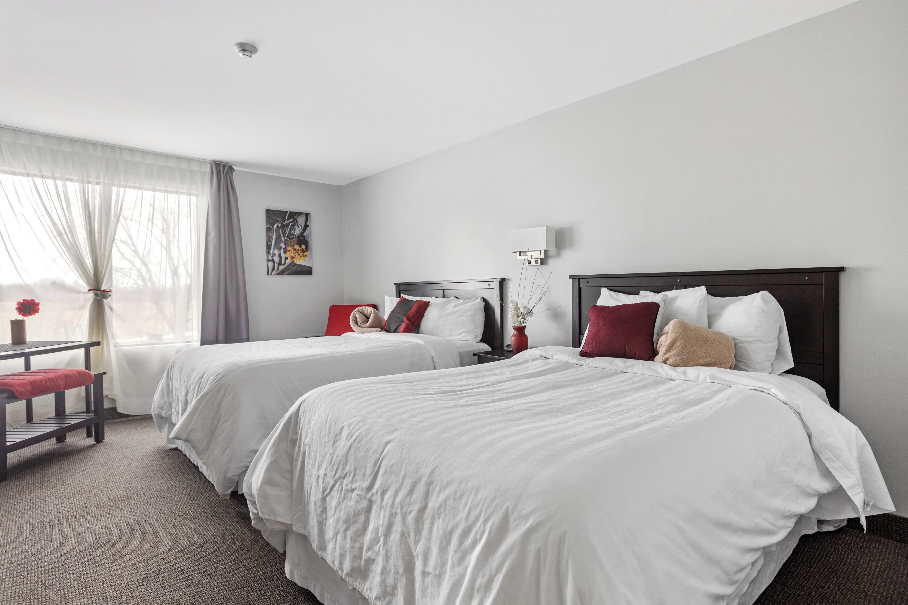 8 Schlafzimmer, Internetzugang, Bettwäsche