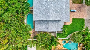 Pool - Beachfront Home, Heated Pool on AMI by Gulfcoast Holiday Homes (Bradenton Beach)