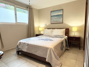 1 soverom, strykejern/-brett, reiseseng for barn og wi-fi