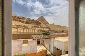 Interior - Suite with Terrace - Pyramids View (Giza Governorate)