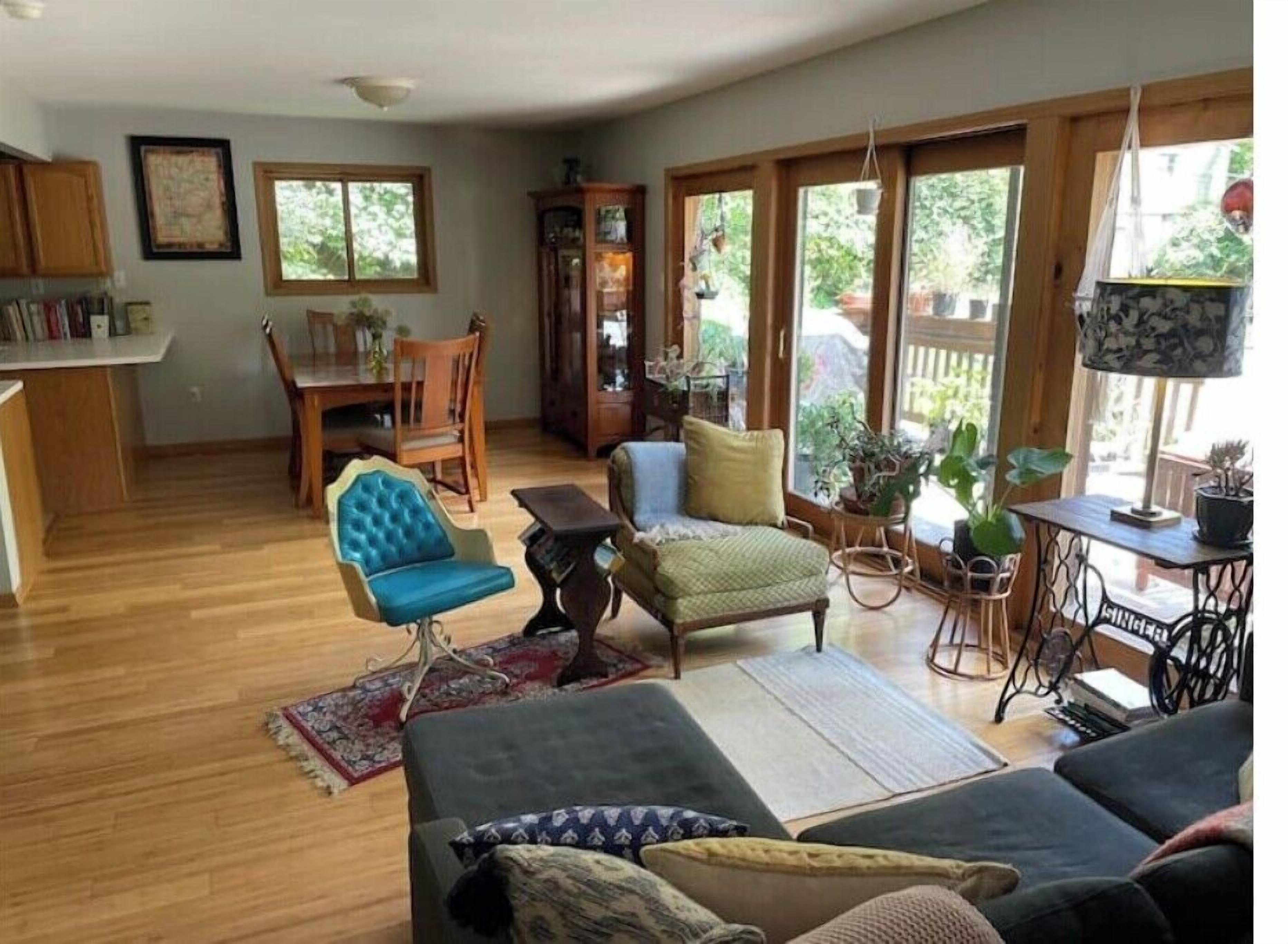 Books, music library