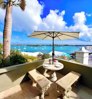 Terrace/patio - Harbour views, luxury 2 bed/2 bath Apt & walking distance to St George's Town (St. Georges)