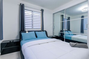 3 Schlafzimmer, Bügeleisen/Bügelbrett, WLAN, Bettwäsche