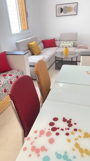 Living area - Petit Duplex à 5 min de la Plage (Tanger)