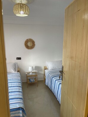 2 bedrooms, bed sheets - Petit Duplex à 5 min de la Plage (Tanger)