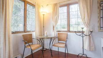 Single Room | Desk, laptop workspace, blackout curtains, iron/ironing board