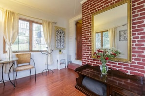 1 bedroom, desk, laptop workspace, blackout drapes