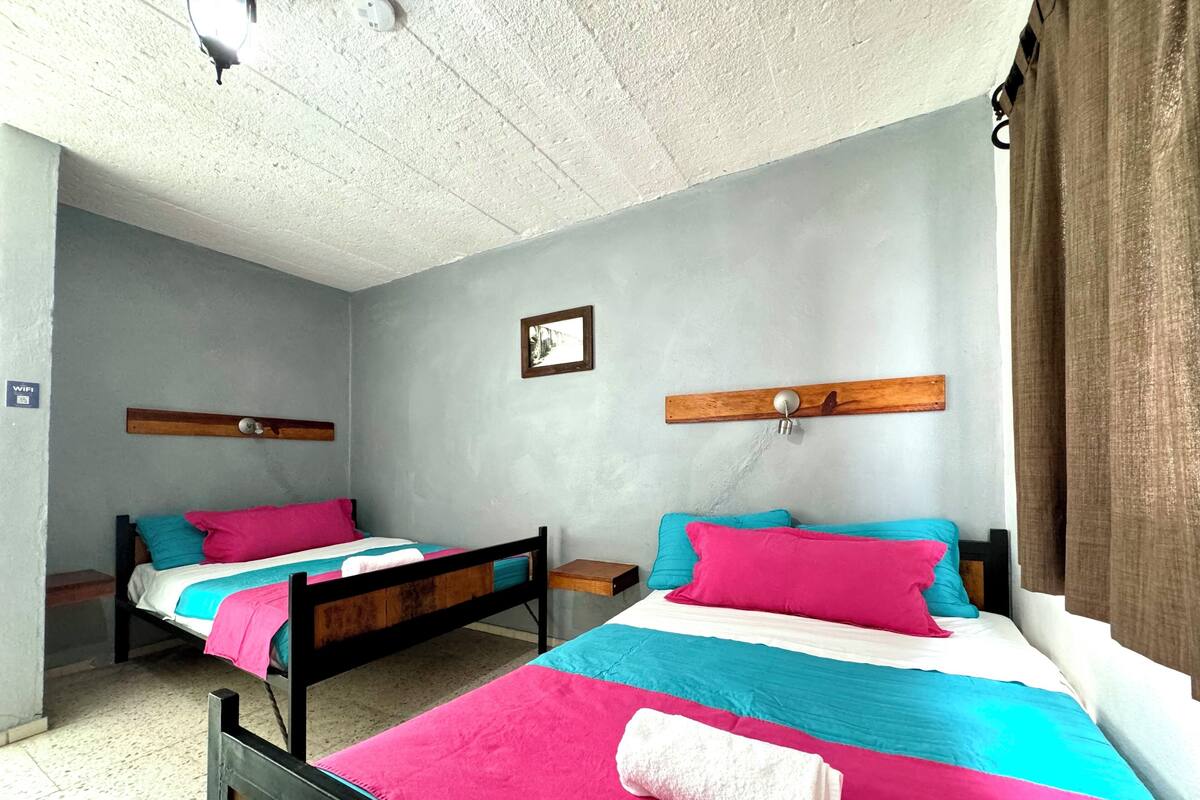 Free WiFi, bed sheets