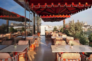 Rooftop bar, alfresco dining, open daily