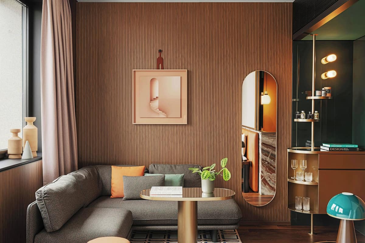 Habitació, 1 llit de matrimoni gran, vistes a la ciutat | 1 dormitori, roba de llit hipoal·lergògena i minibar