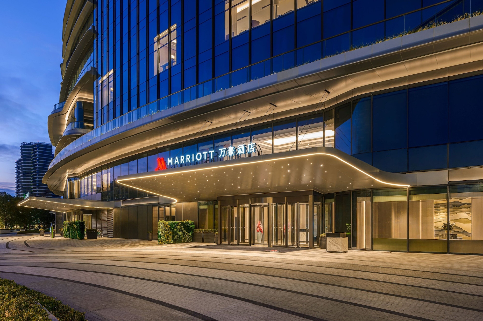 4 Star Hotels