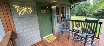 Welcome to The Kitschy Kottage