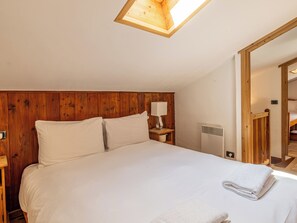 2 quartos, ferros/tábuas de passar roupa, berço de viagem, Wi-Fi