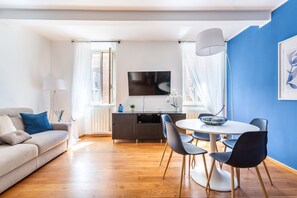 Living area - iFlat | Discovering Monti: Charming and Modern apt (Roma)