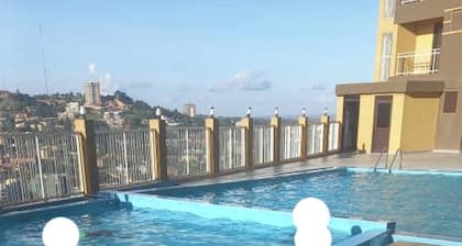 Hilltop universal residency