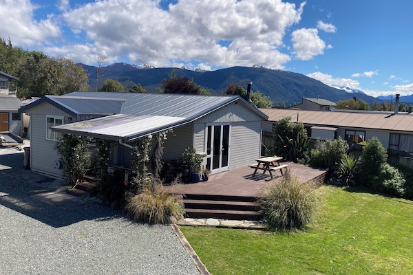 full house and front lawn