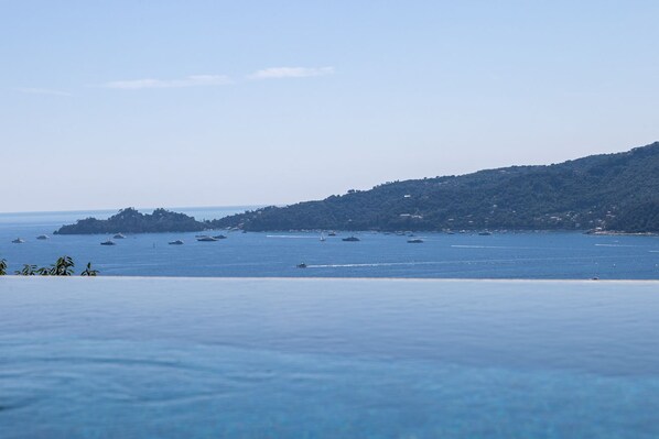 Pool - VILLA DUFOUR 2 - LUXURY HOUSE WITH POOL & SEA VIEW (Zoagli)