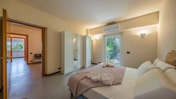 3 Schlafzimmer, Schreibtisch, Bügeleisen/Bügelbrett, WLAN