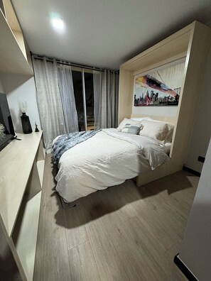 1 bedroom, free WiFi, bed sheets