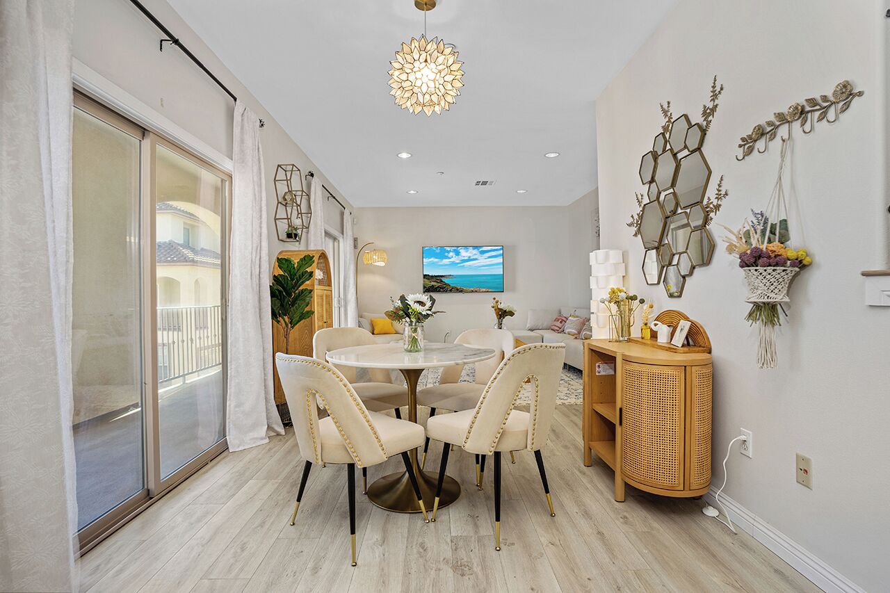 Charming 2-bedroom house with WiFi, AC in excellent Fullerton