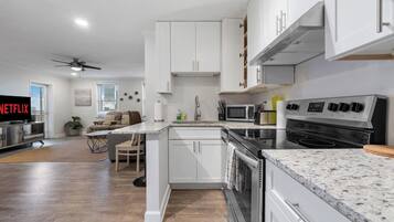 Fridge, microwave, oven, stovetop