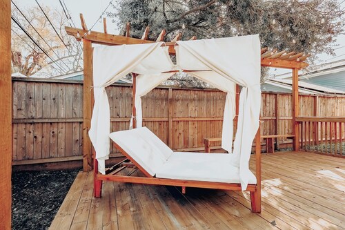 Cozy Retreat near Rodeo/NRG stadium & Medical Center - Patio Grill -Pet Friendly