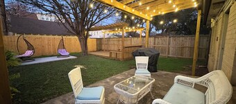 Cozy Retreat near NRG stadium & Medical Center - Patio Grill - Pet Friendly