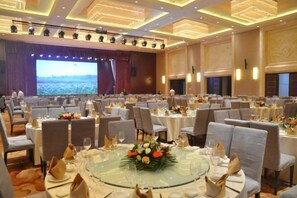 Unclassified image, 3 of 43, button - Hengshui Taihua Boyue Hotel (Hengshui)