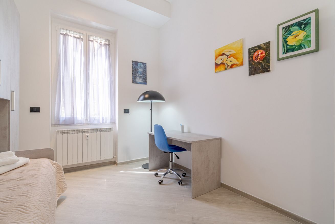 1 slaapkamer, een strijkplank/strijkijzer, wifi, beddengoed