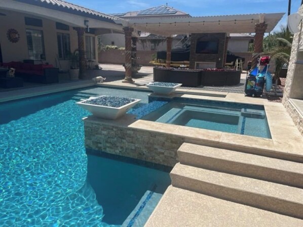 Outdoor pool, a heated pool