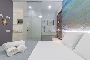 1 bedroom, iron/ironing board, WiFi, bed sheets