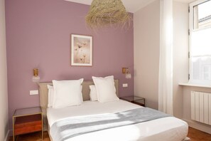 2 室のベッドルーム、WiFi (無料)