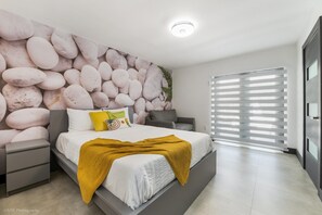 4 bedrooms, iron/ironing board, travel cot, WiFi